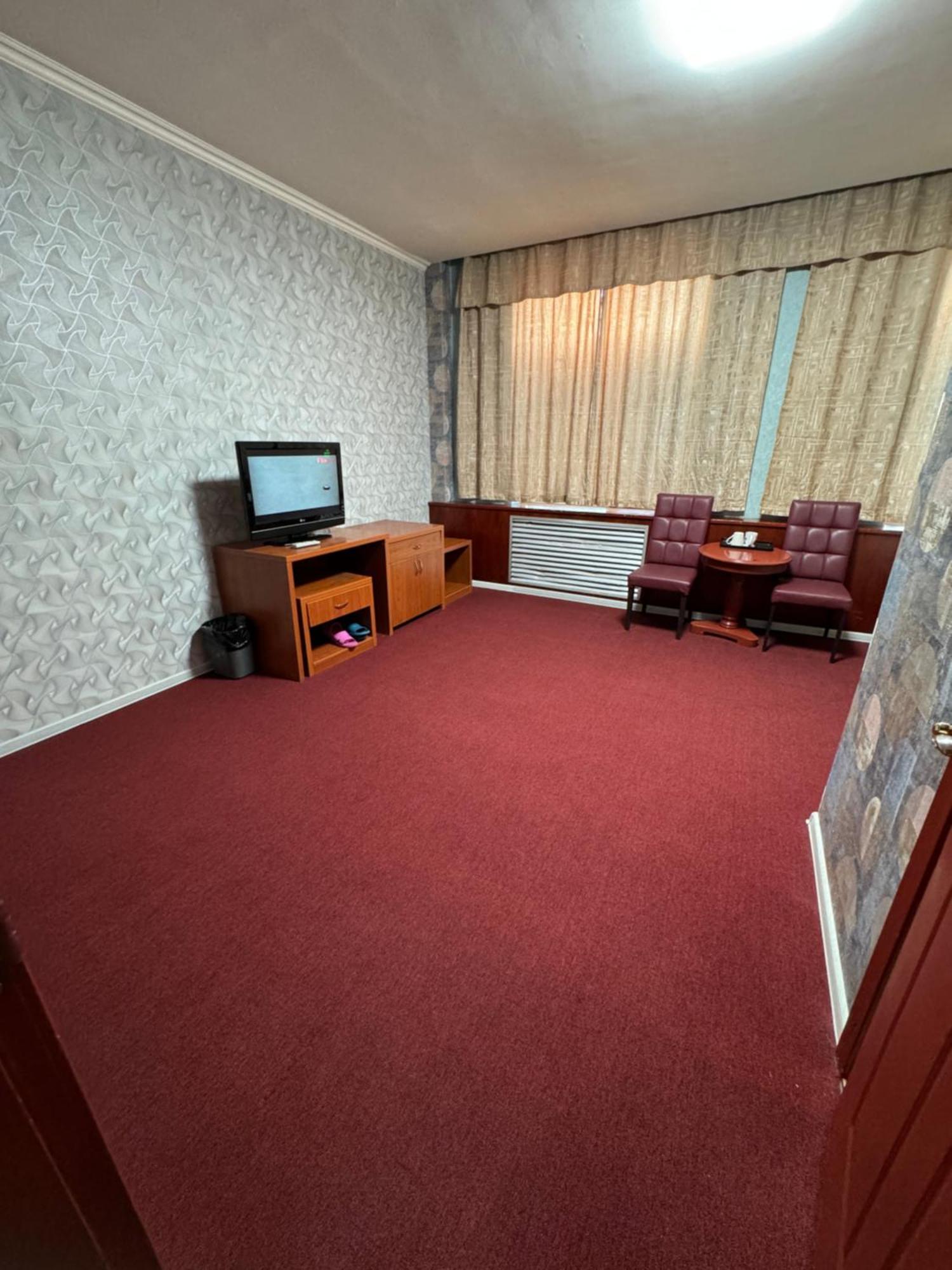 Zolotoi Drakon Hotel Αλμάτι Εξωτερικό φωτογραφία
