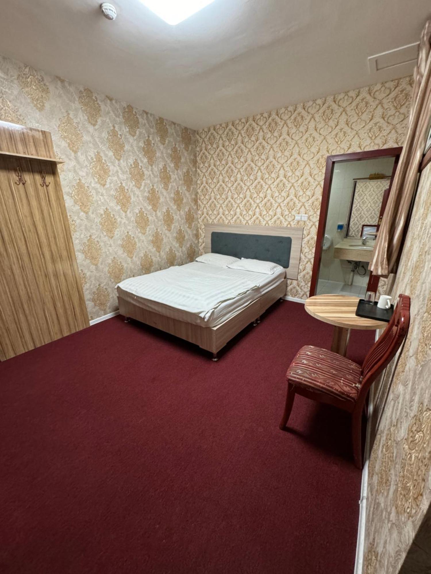 Zolotoi Drakon Hotel Αλμάτι Εξωτερικό φωτογραφία