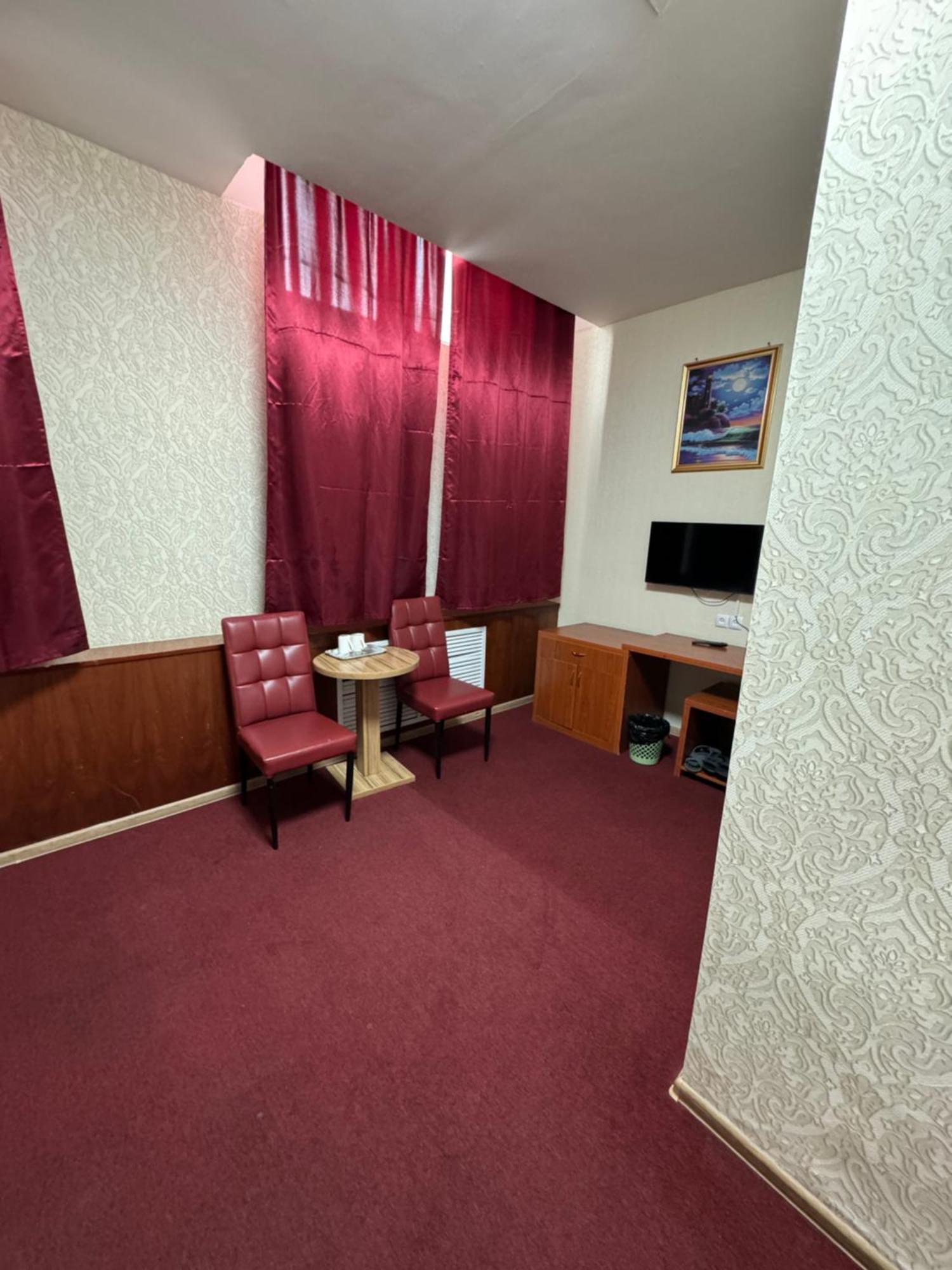 Zolotoi Drakon Hotel Αλμάτι Εξωτερικό φωτογραφία