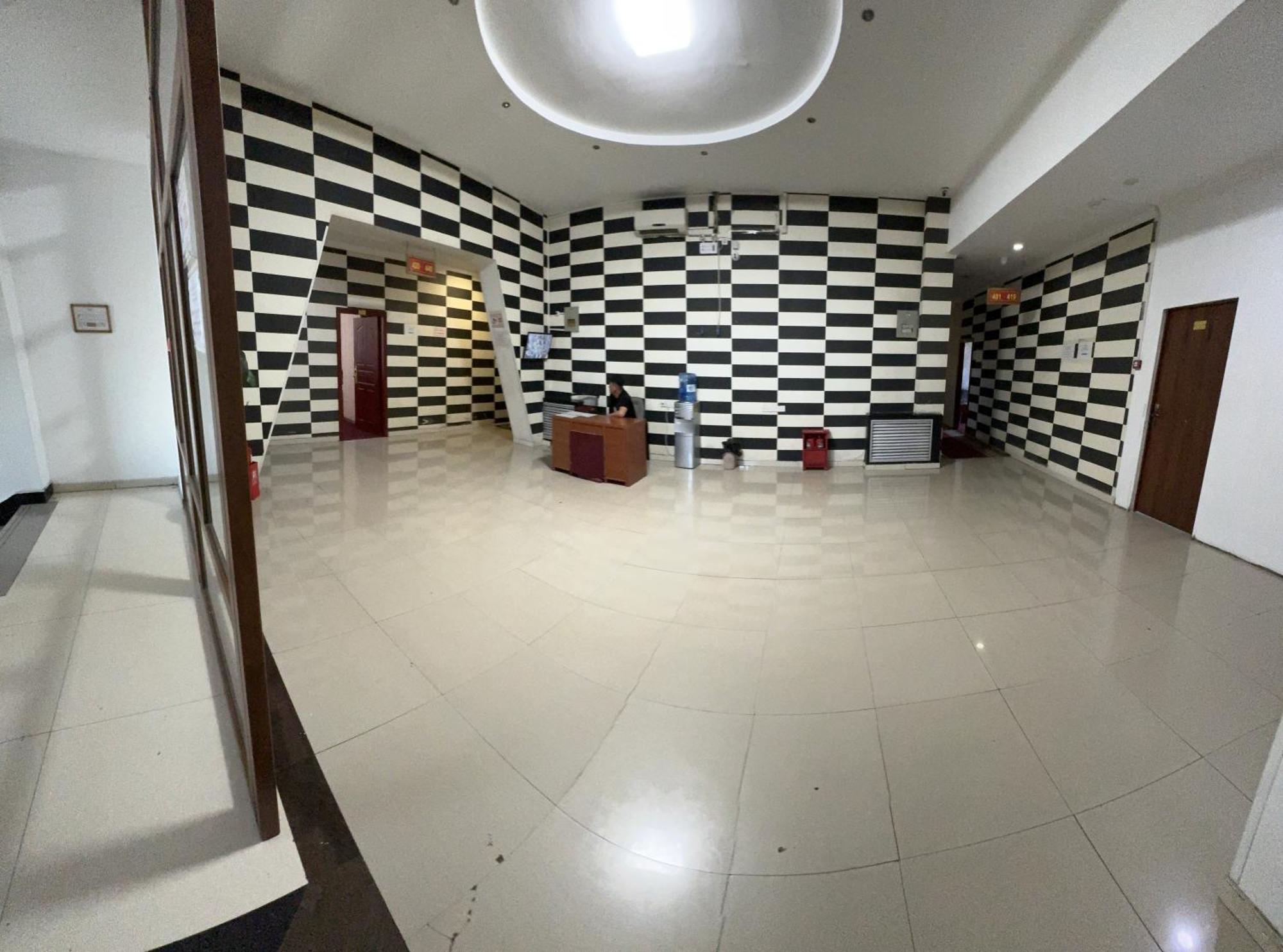 Zolotoi Drakon Hotel Αλμάτι Εξωτερικό φωτογραφία