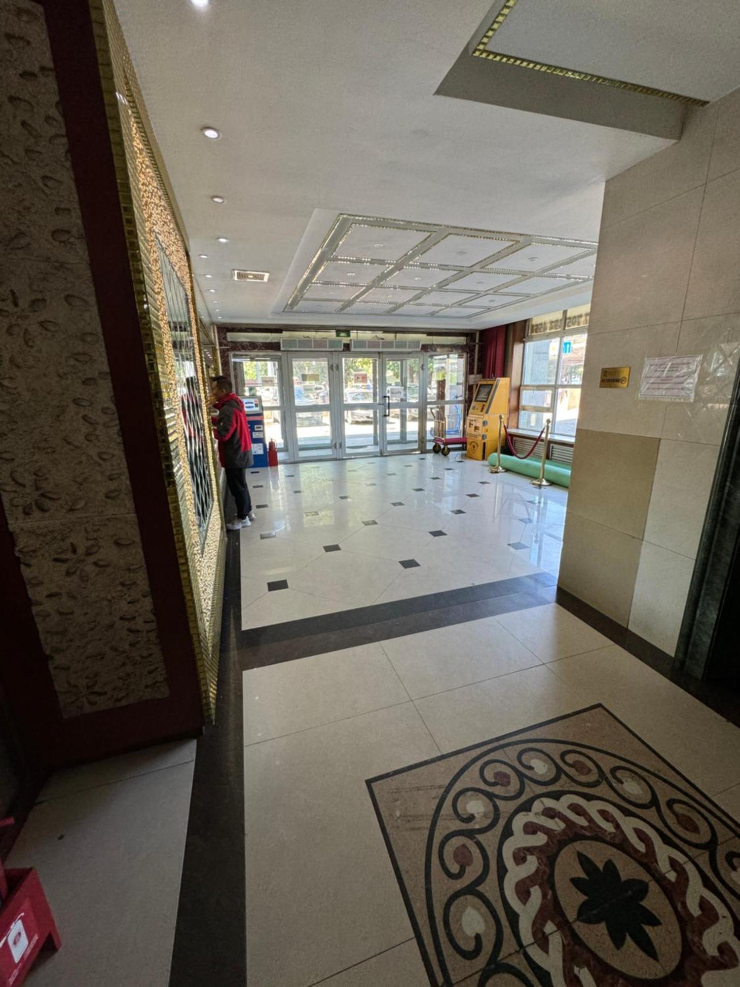 Zolotoi Drakon Hotel Αλμάτι Εξωτερικό φωτογραφία