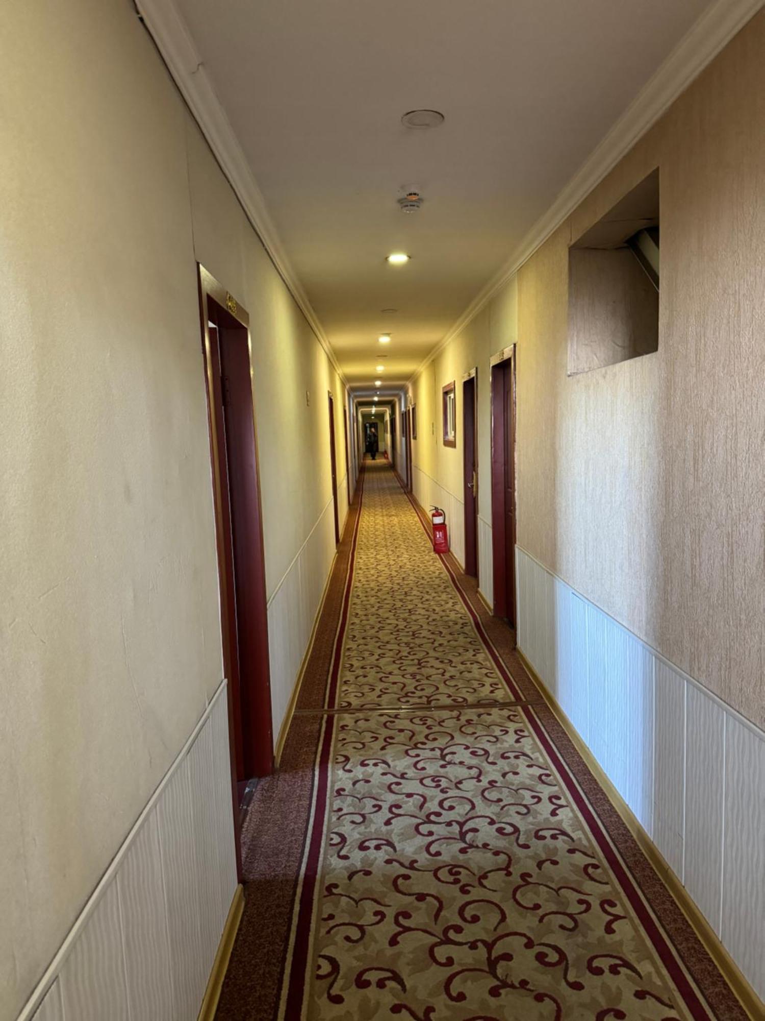 Zolotoi Drakon Hotel Αλμάτι Εξωτερικό φωτογραφία