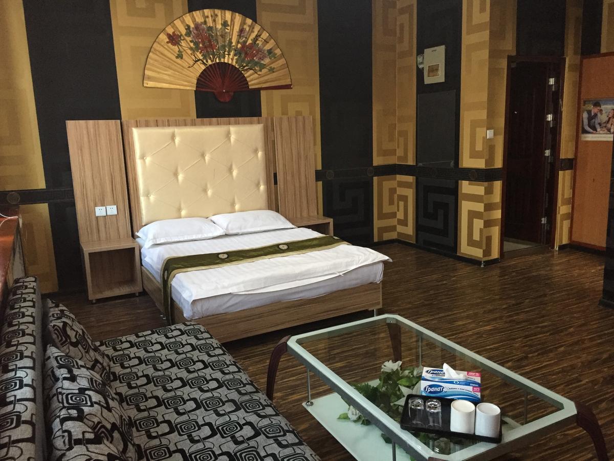 Zolotoi Drakon Hotel Αλμάτι Εξωτερικό φωτογραφία